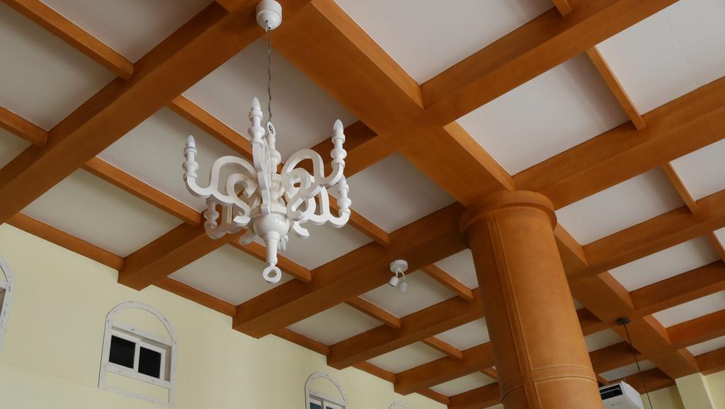 נאקהון סאוואן Wangpla Villa Resort מראה חיצוני תמונה