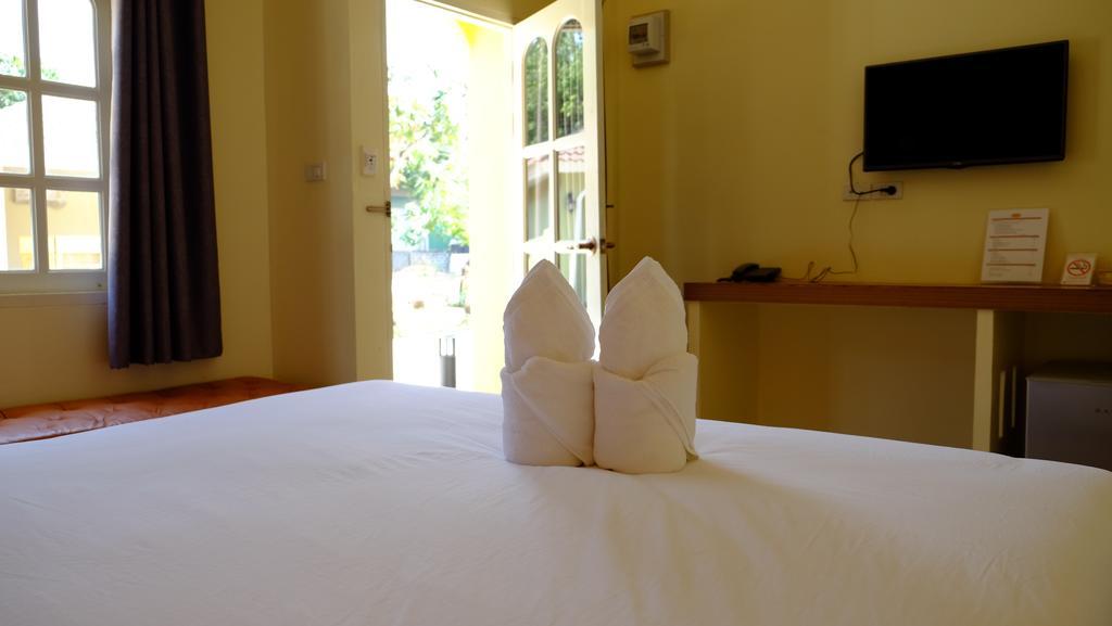 נאקהון סאוואן Wangpla Villa Resort חדר תמונה
